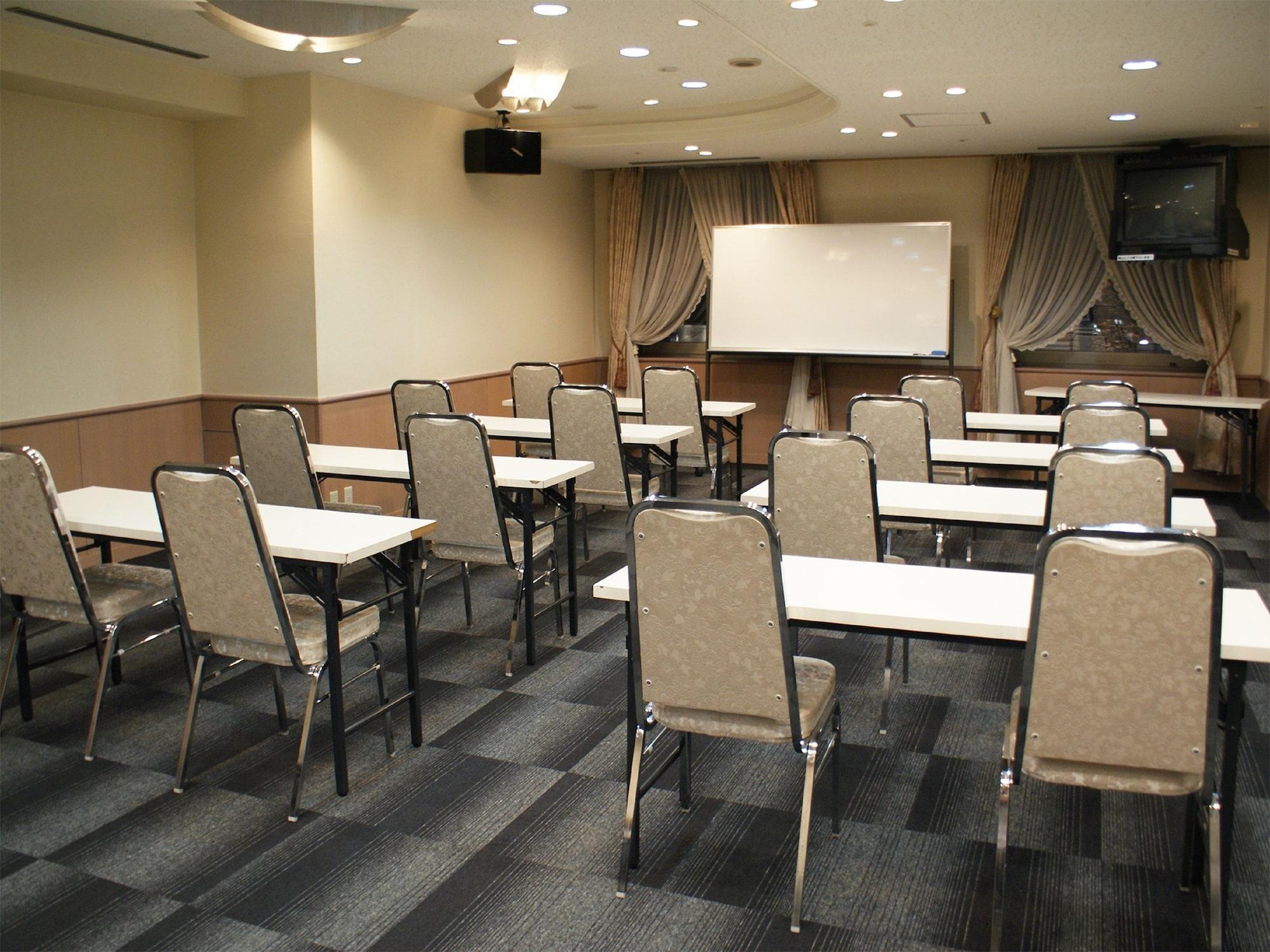 HOTEL LiVEMAX BUDGET SAPPORO Sapporo Eksteriør billede