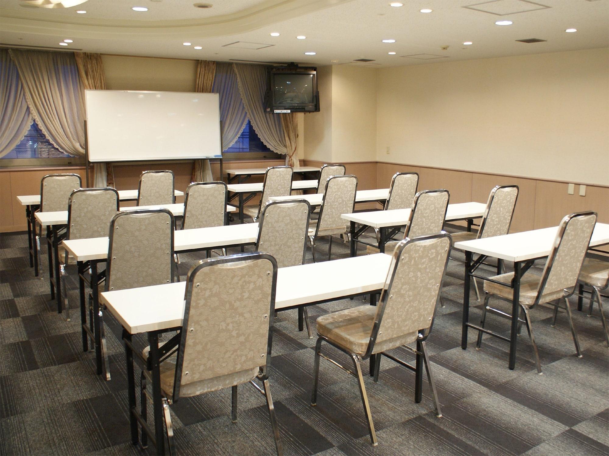 HOTEL LiVEMAX BUDGET SAPPORO Sapporo Eksteriør billede