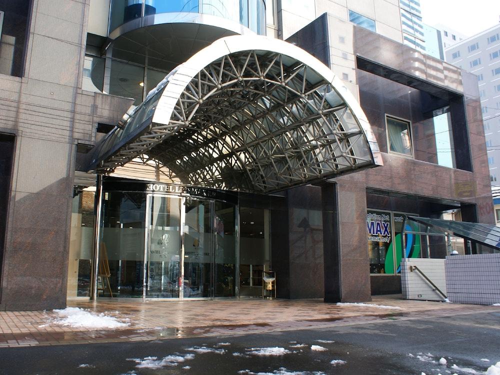HOTEL LiVEMAX BUDGET SAPPORO Sapporo Eksteriør billede